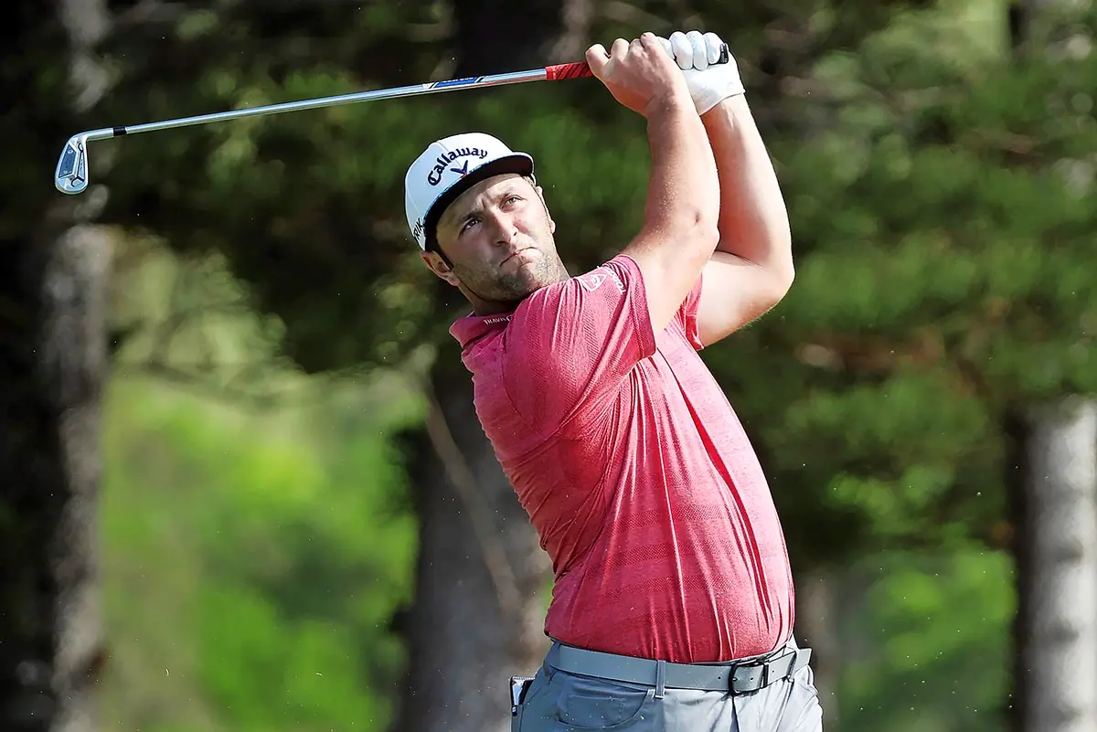 JON RAHM 정면 샷